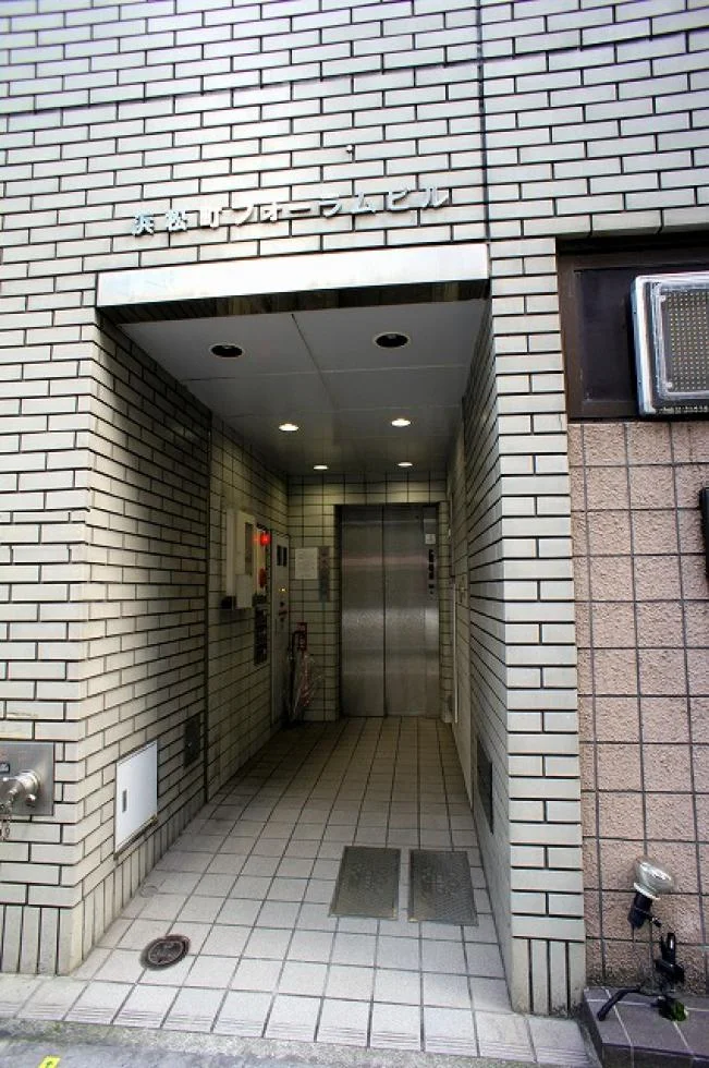 浜松町フォーラムビル 3 ビルエントランス 4