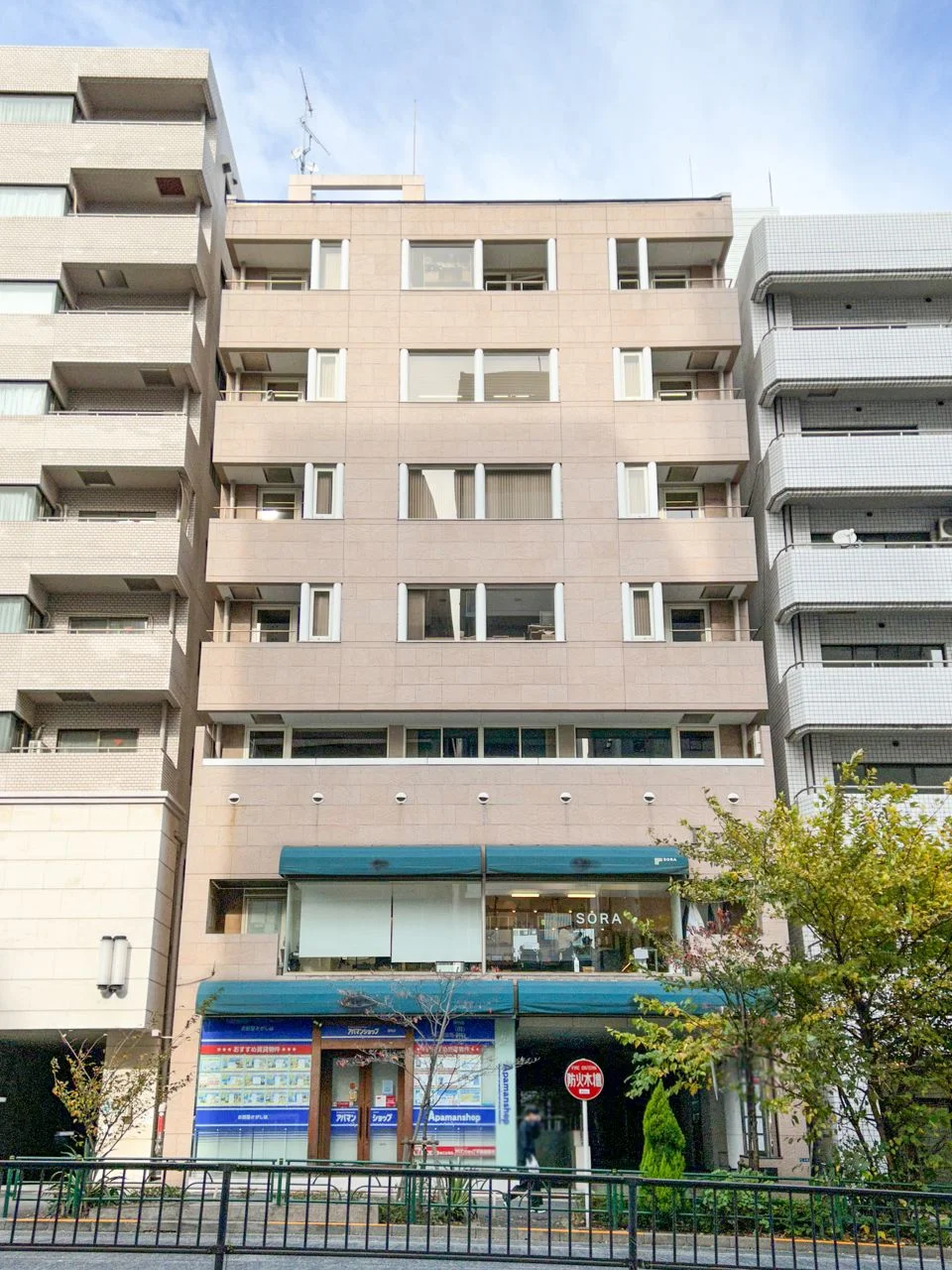 エフプラザ(FPLAZA) B1 外観 1