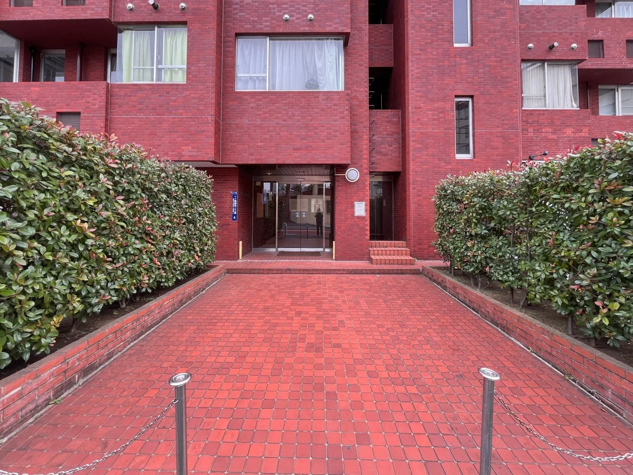 ロジマン西麻布 5 エントランス 3