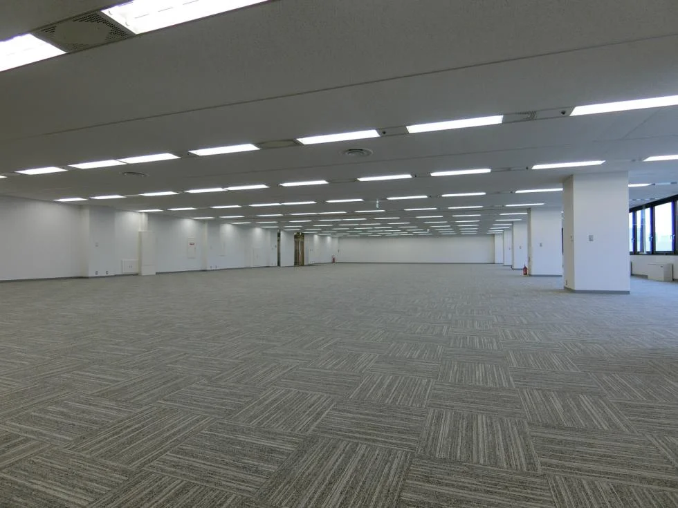 芝パークビル 13 執務室 10