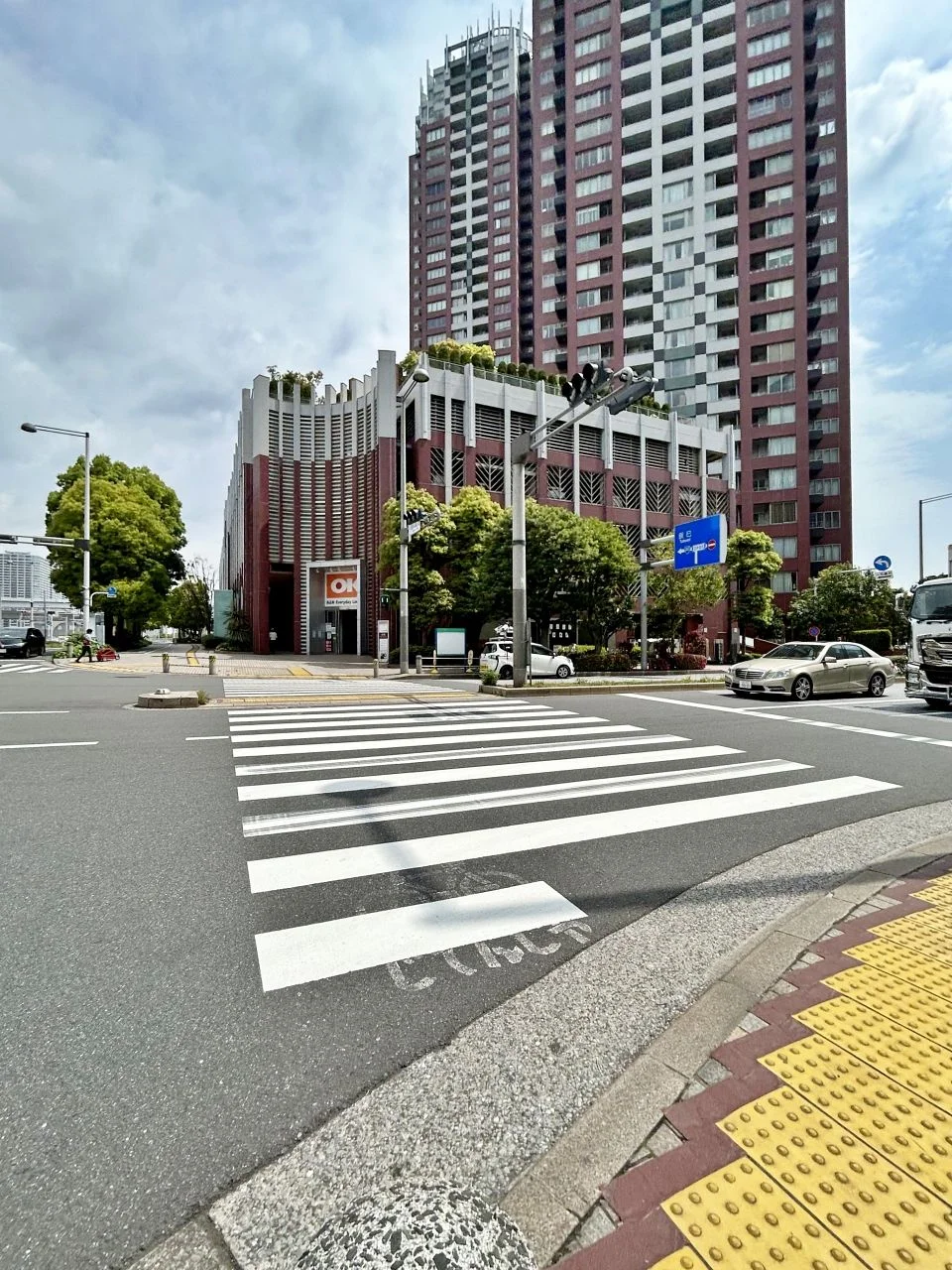 THE TOWERS DAIBA 1階2階メゾネット