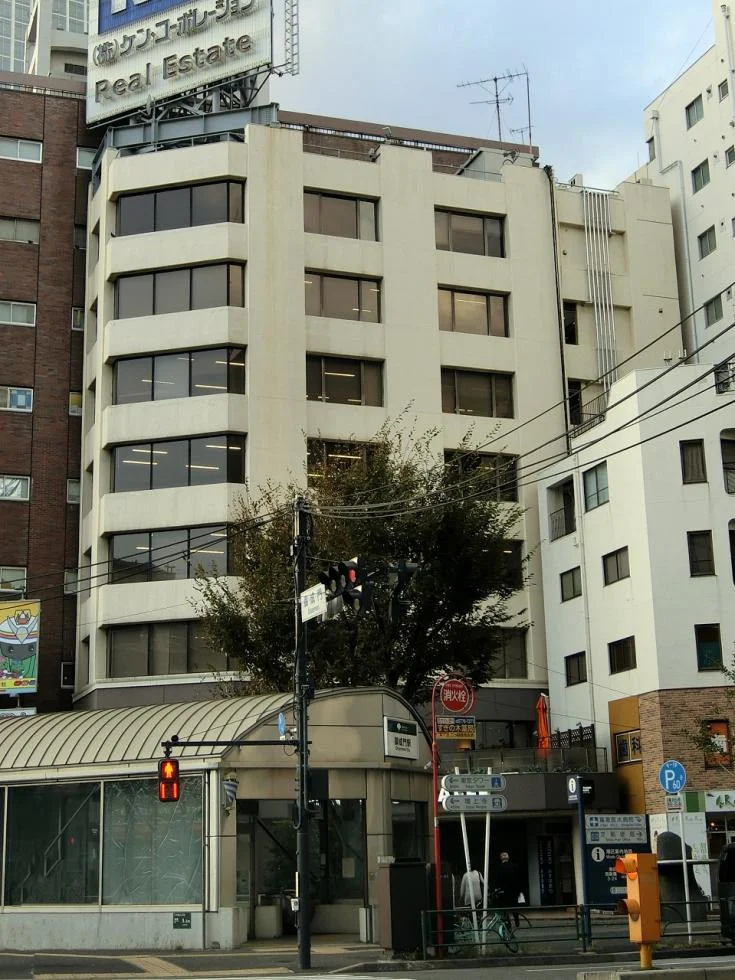 山内ビル 6 外観 1