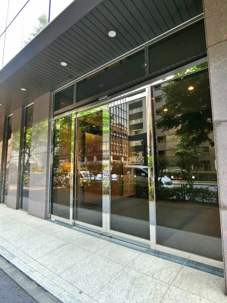 301 SHIMBASHI BUILDING 8 エントランス 3