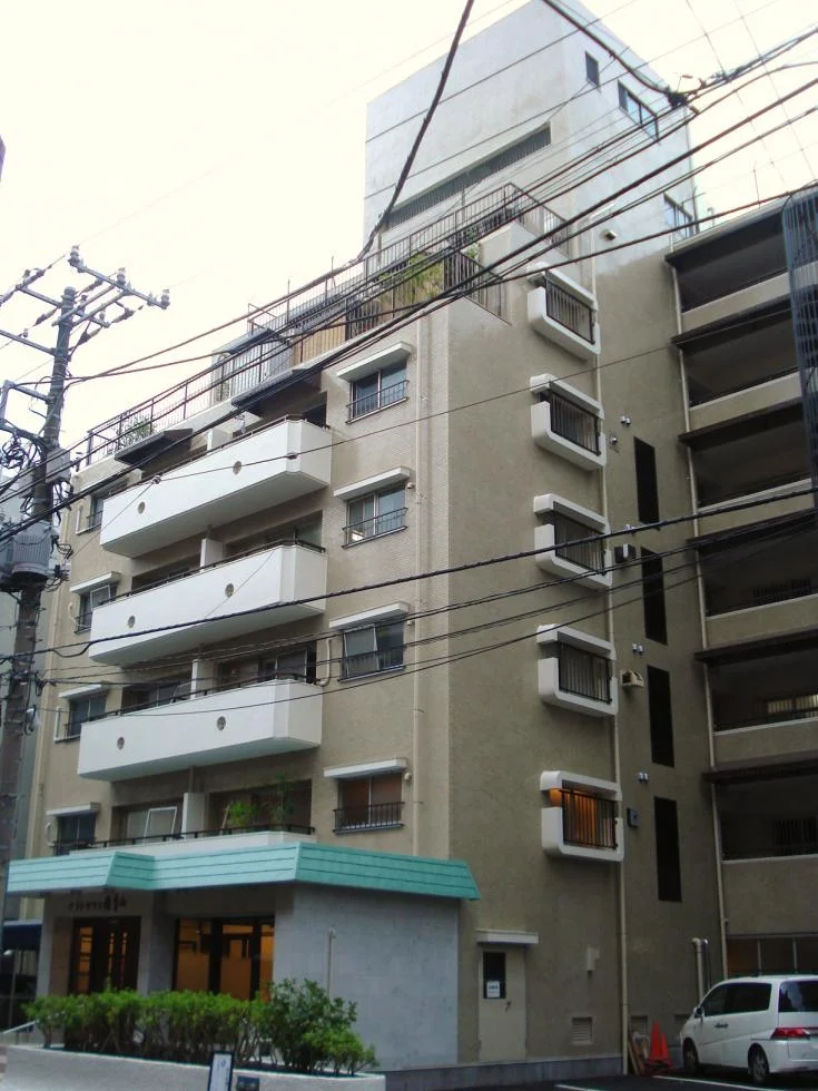 ソフトタウン南青山ビル 3 外観 1