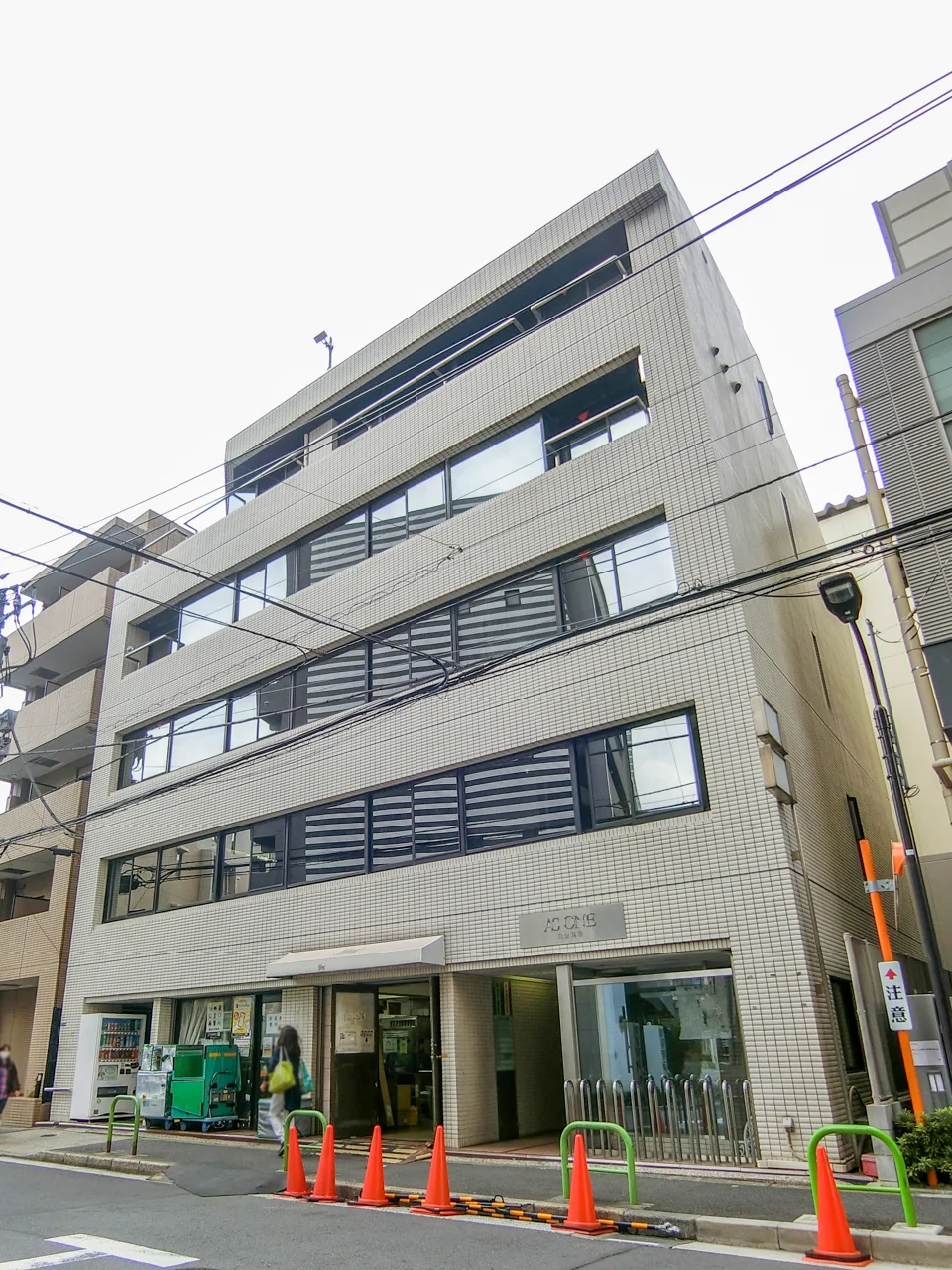 AS ONE 白金高輪ビル - 画像1