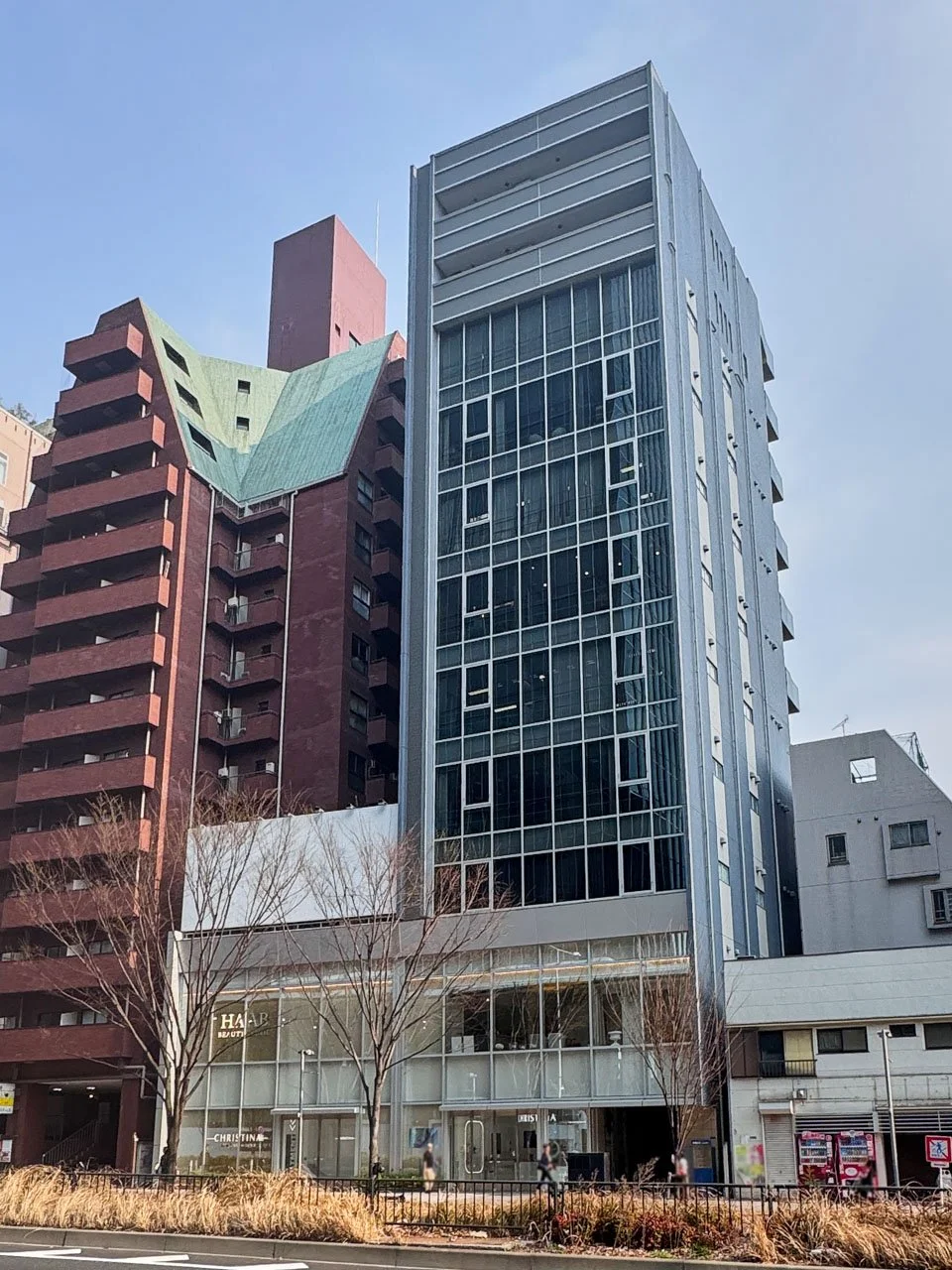 外苑ビル 4 オフィスビル外観 1