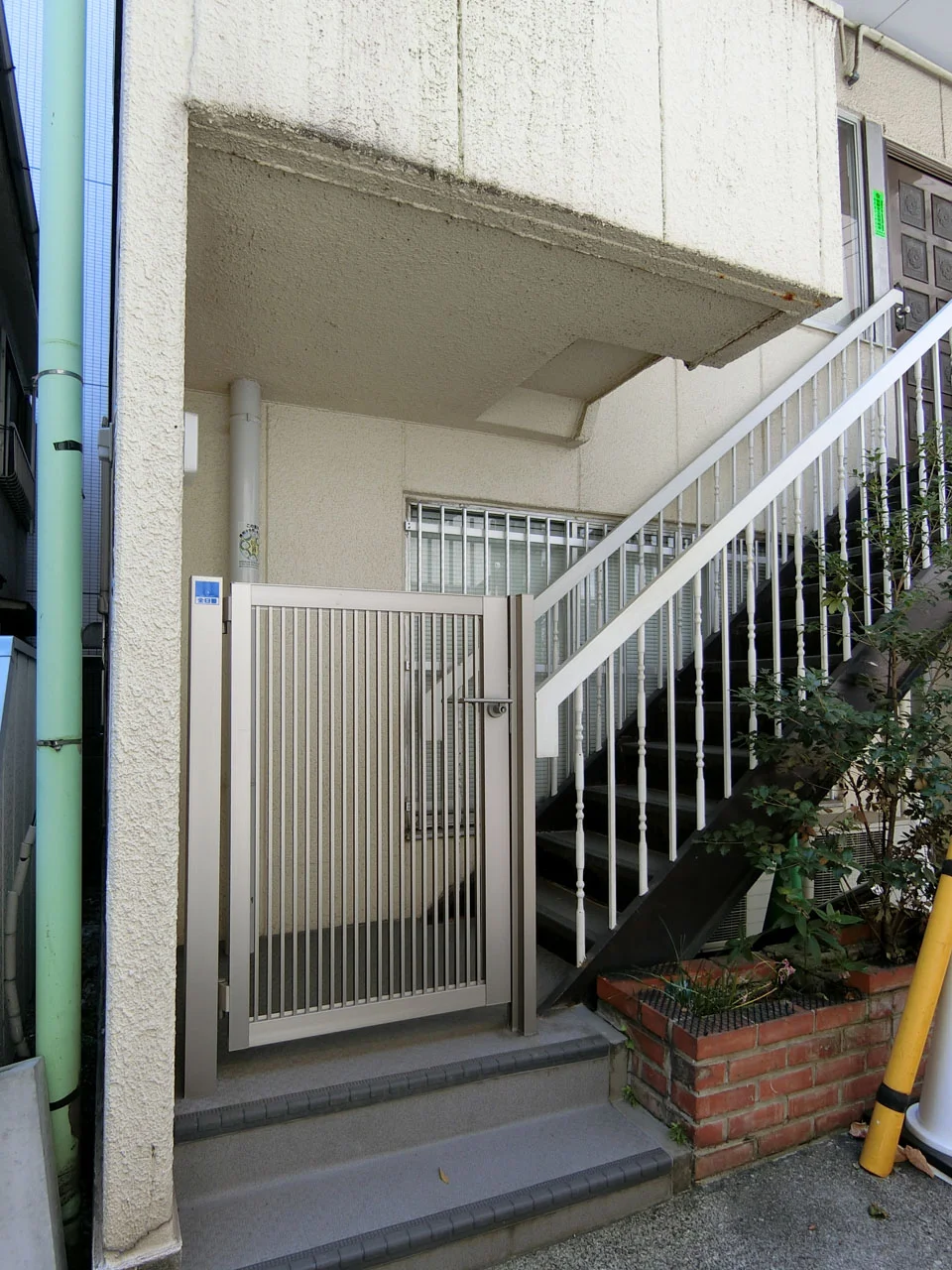 高信ビル(タカシンビル) 1 ビルエントランス 4