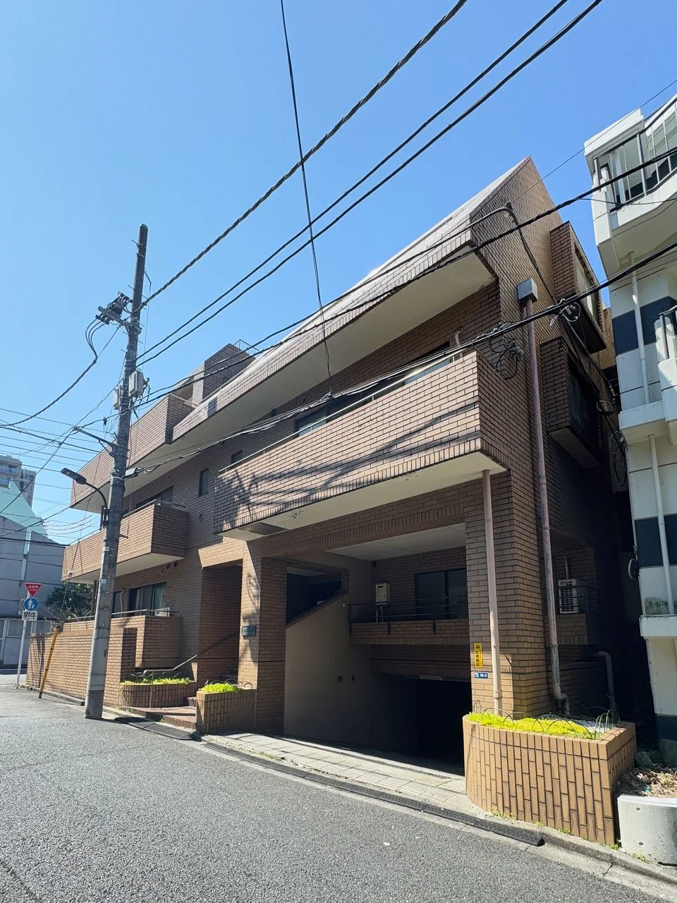 クレスト吉田ビル 2 外観 2