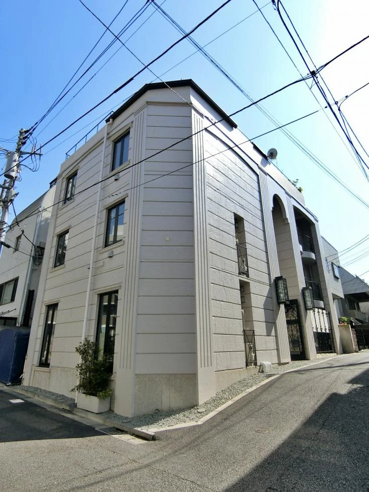 コートヤード南青山 3 外観 1
