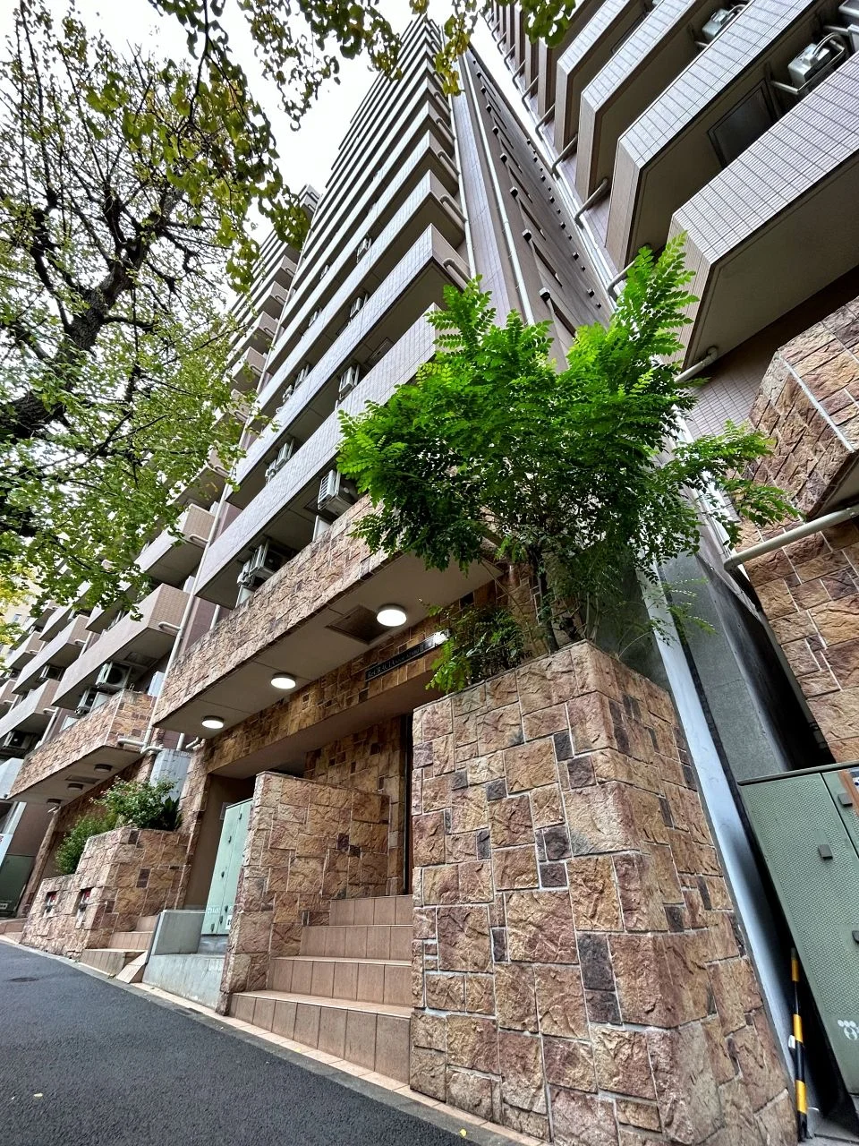 ReCRACIANISHI-AZABUⅡ番館 9 外観 2
