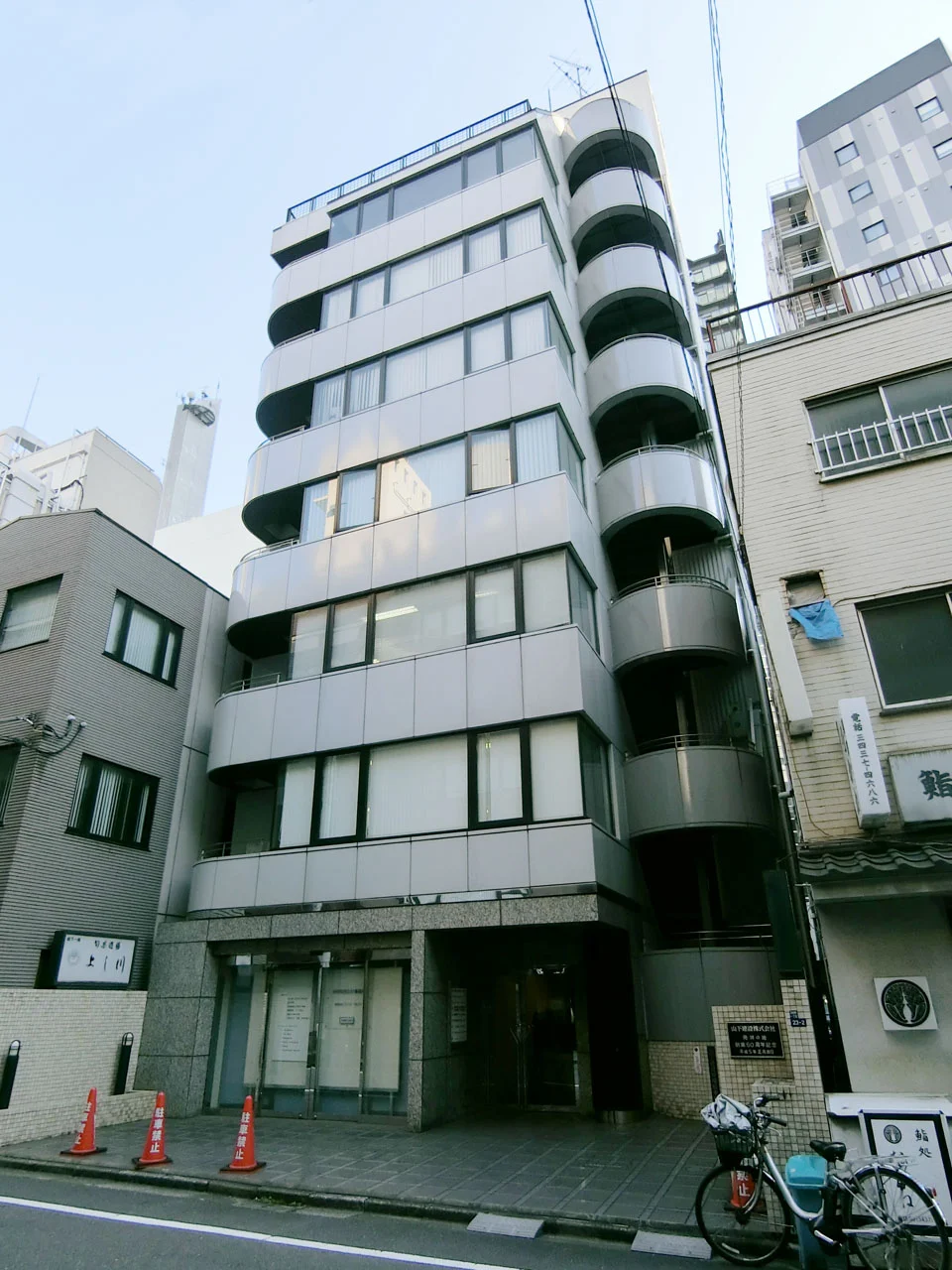 山下ビル 7 オフィスビル外観 1