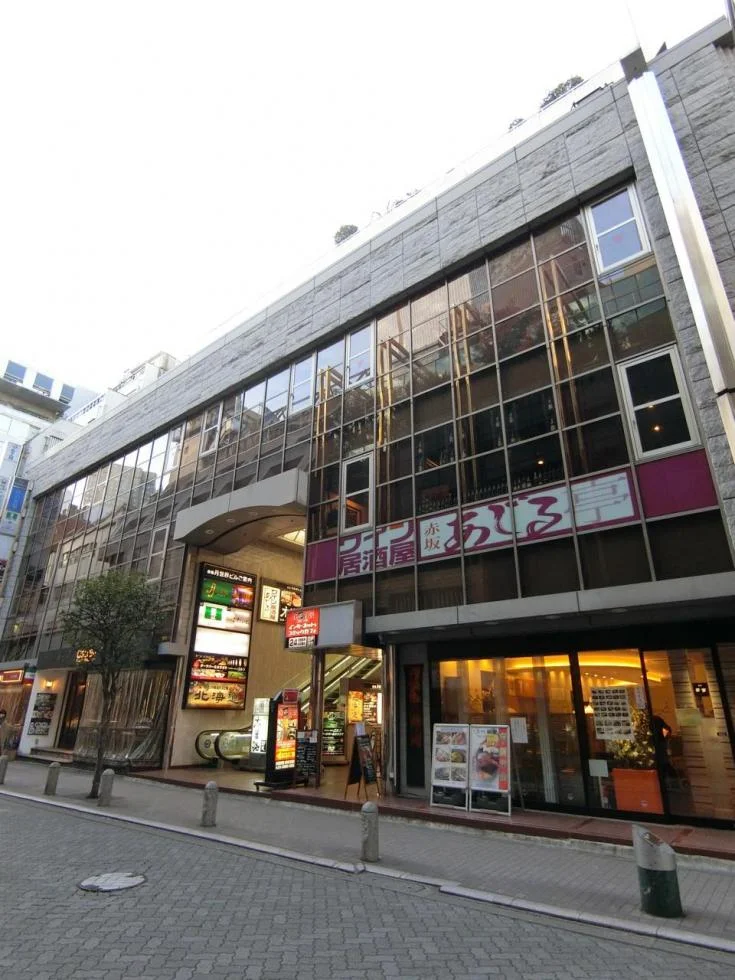 赤坂月世界ビル 2 外観 1