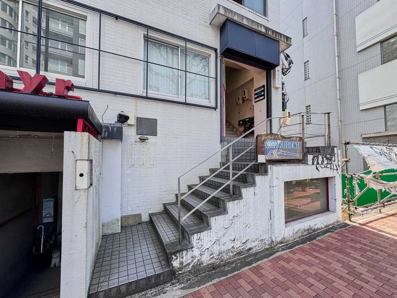 南青山関口ビル 1 エントランス 3
