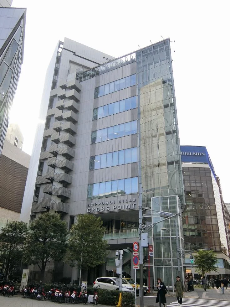六本木ヒルズクロスポイント 5 外観 1