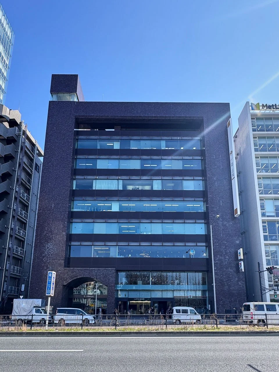 第1法規本社ビル 4 外観 2