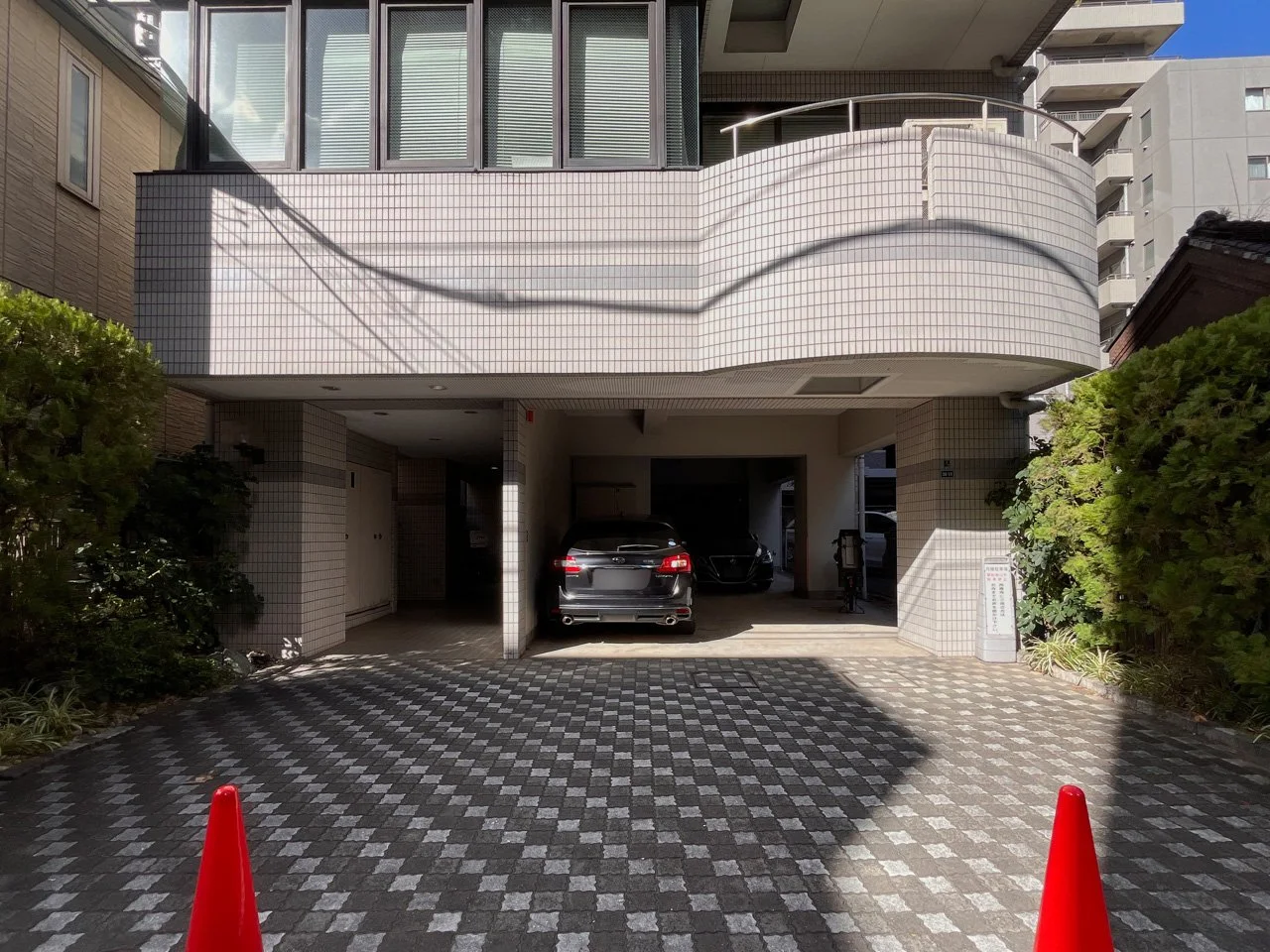 芝蘭会館ビル 3 エントランス 3