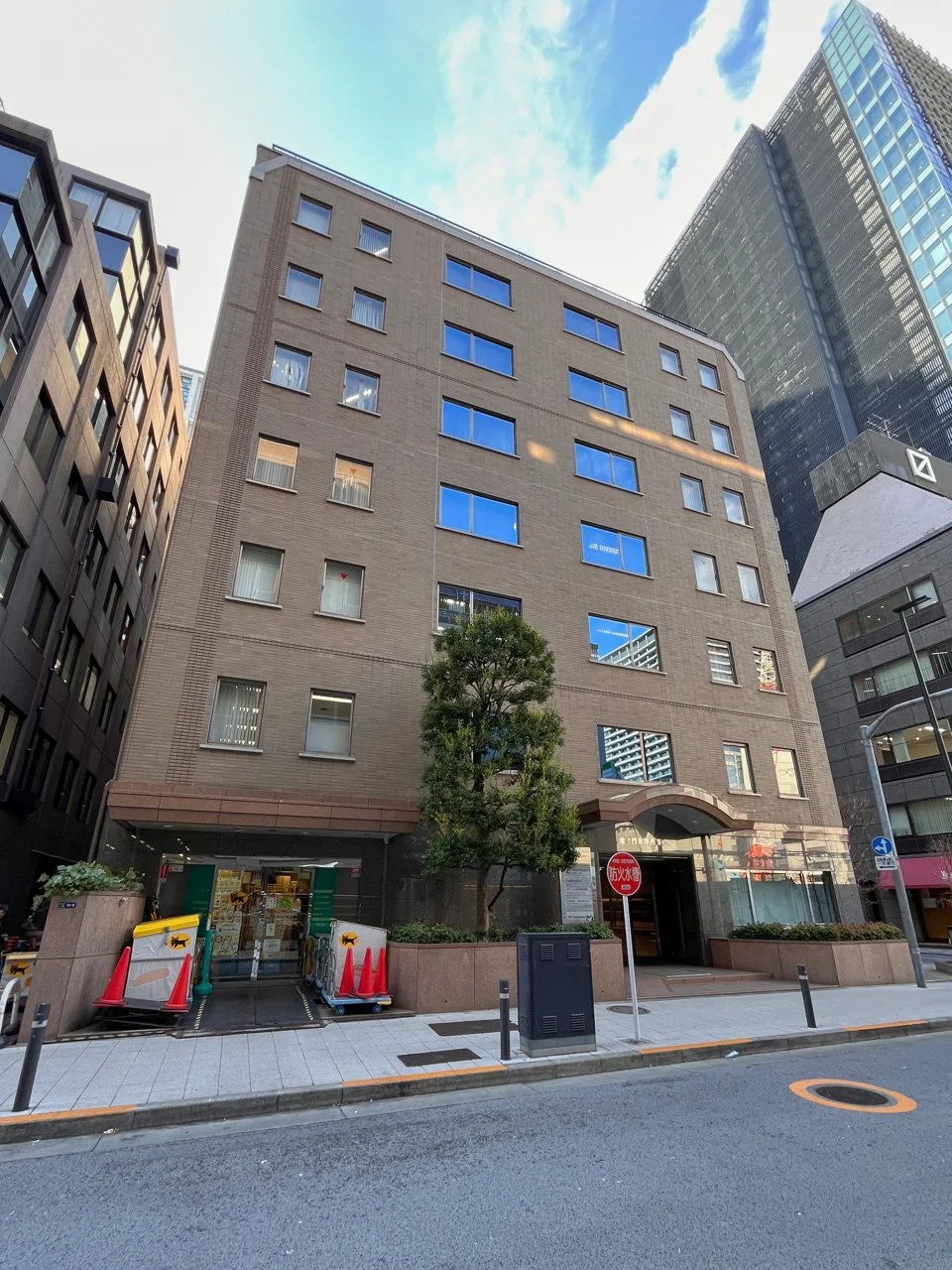 虎ノ門東洋共同ビル 7 オフィスビル外観 1