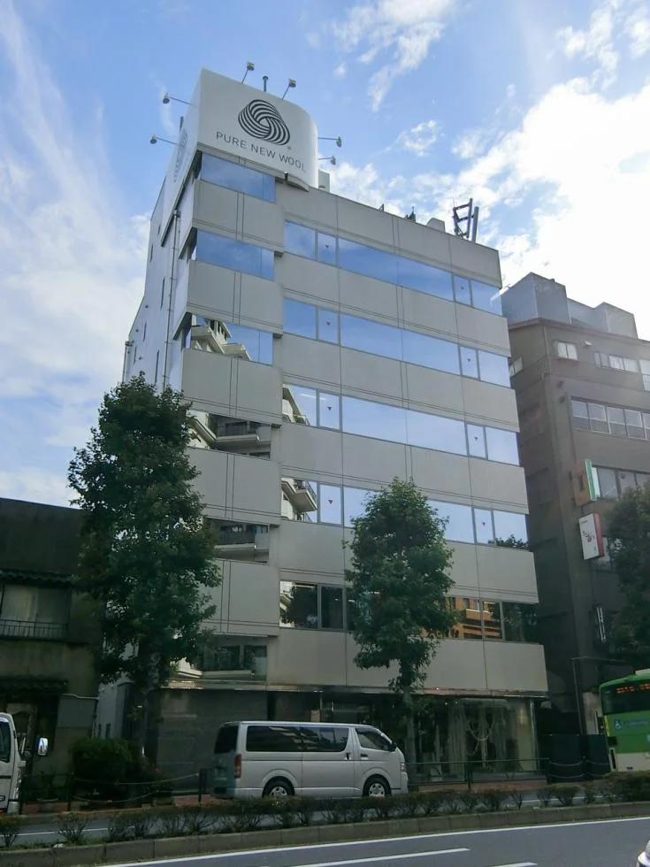 南青山シティビル 4 オフィスビル外観 1