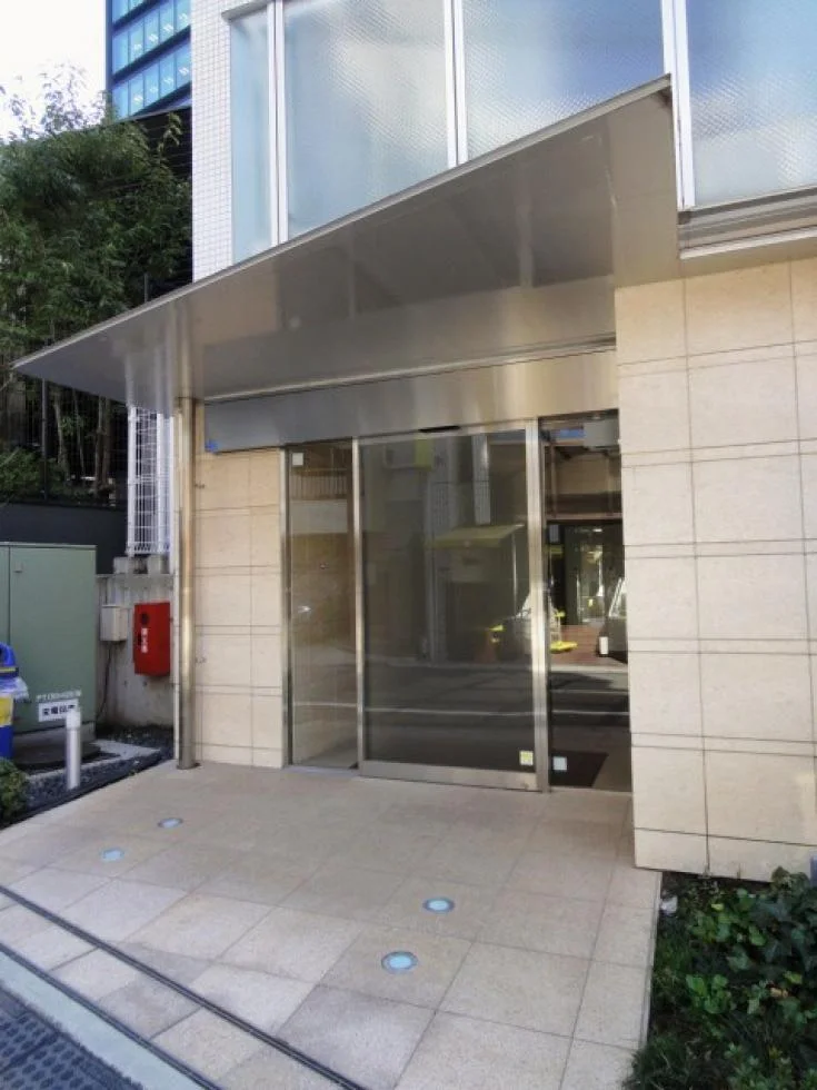 ROPPONGI SEVENビル 2 エントランス 3