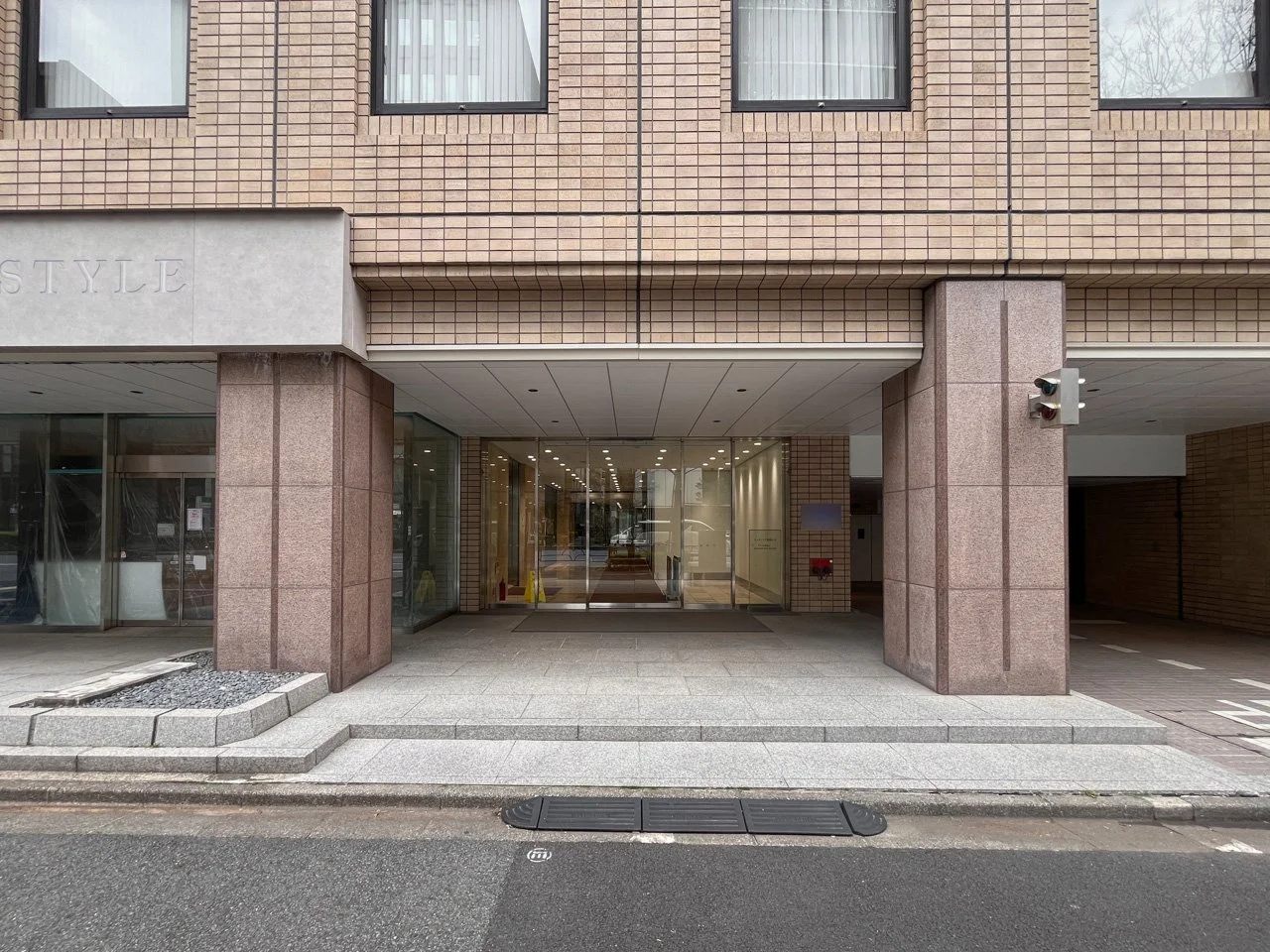 ランディック新橋ビル 6 エントランス 3