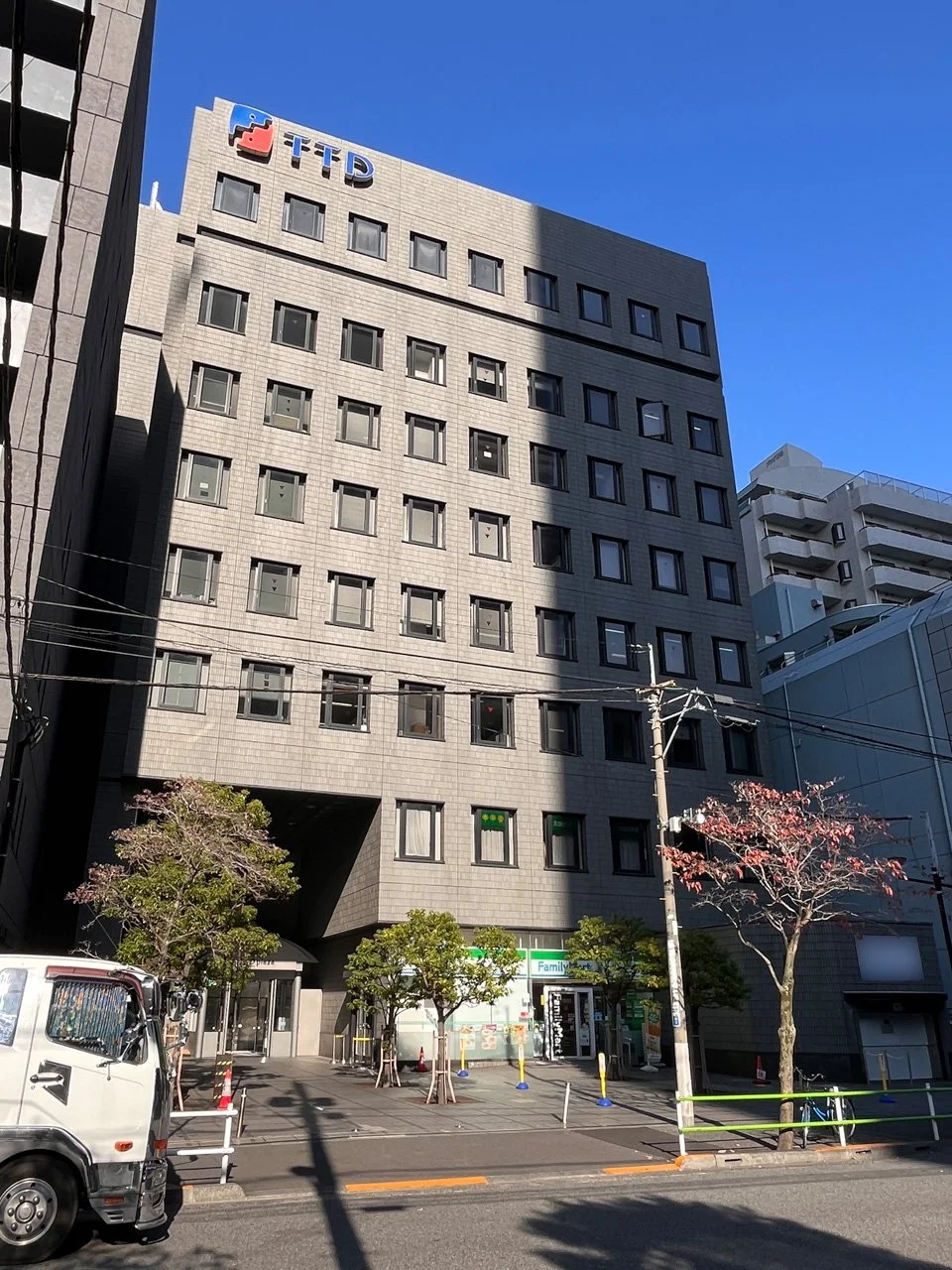 TTDビル (TTD Plaza) 3 オフィスビル外観 2