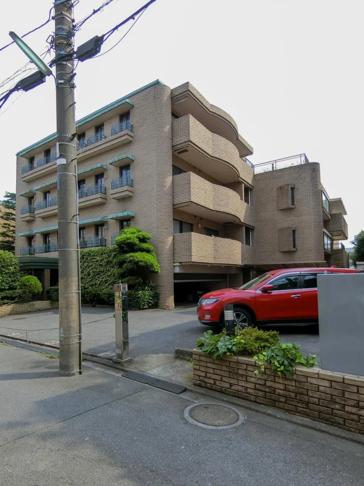 パークヒルズ南青山ビル 4 外観 1