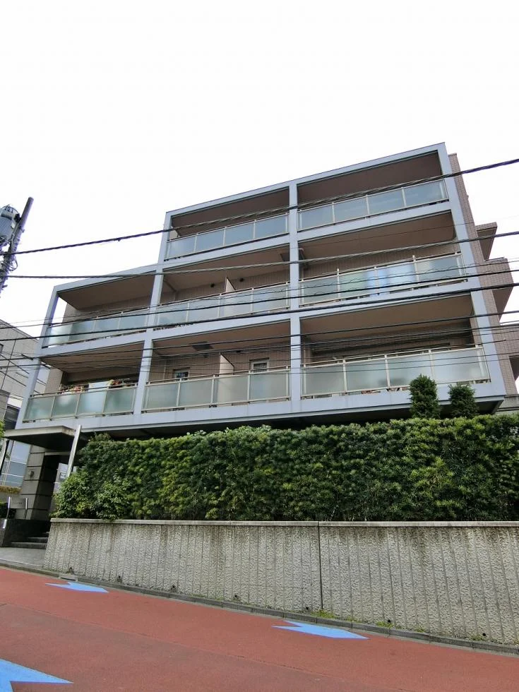 カルム南青山 3 外観 2
