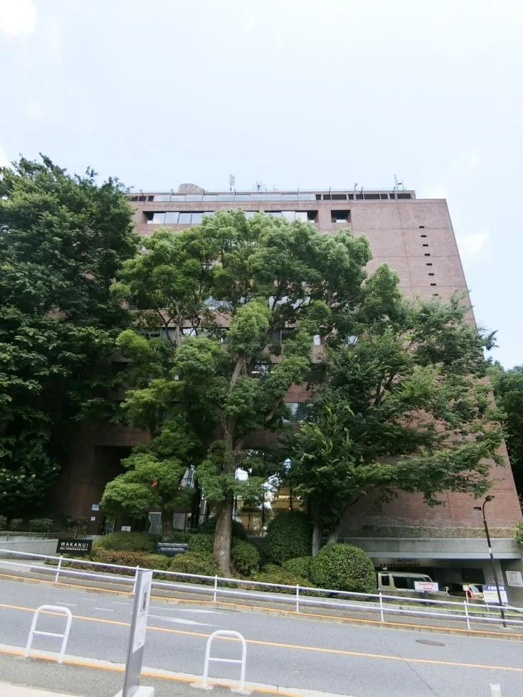 32芝公園ビル B2 オフィスビル外観 2