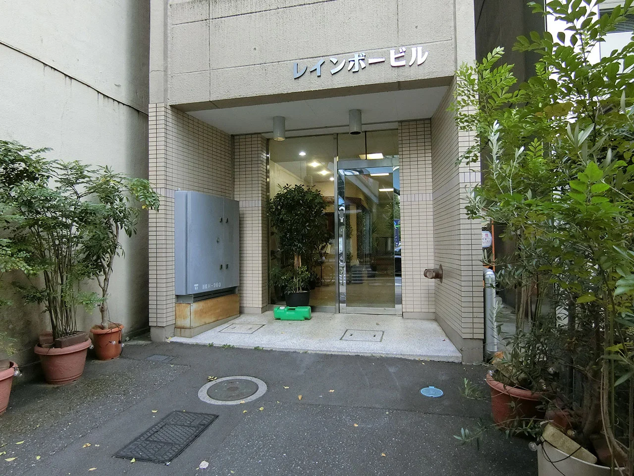 新橋レインボービル 6 ビルエントランス 4