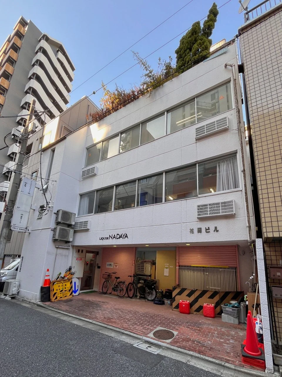 花岡ビル 2 オフィスビル外観 1