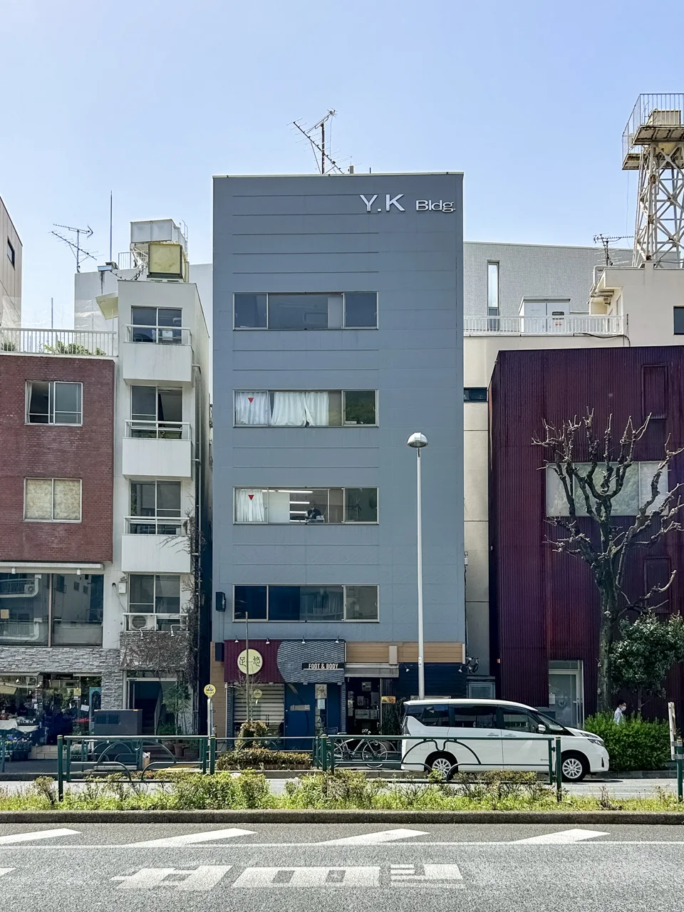 YKビル 3 オフィスビル外観 1
