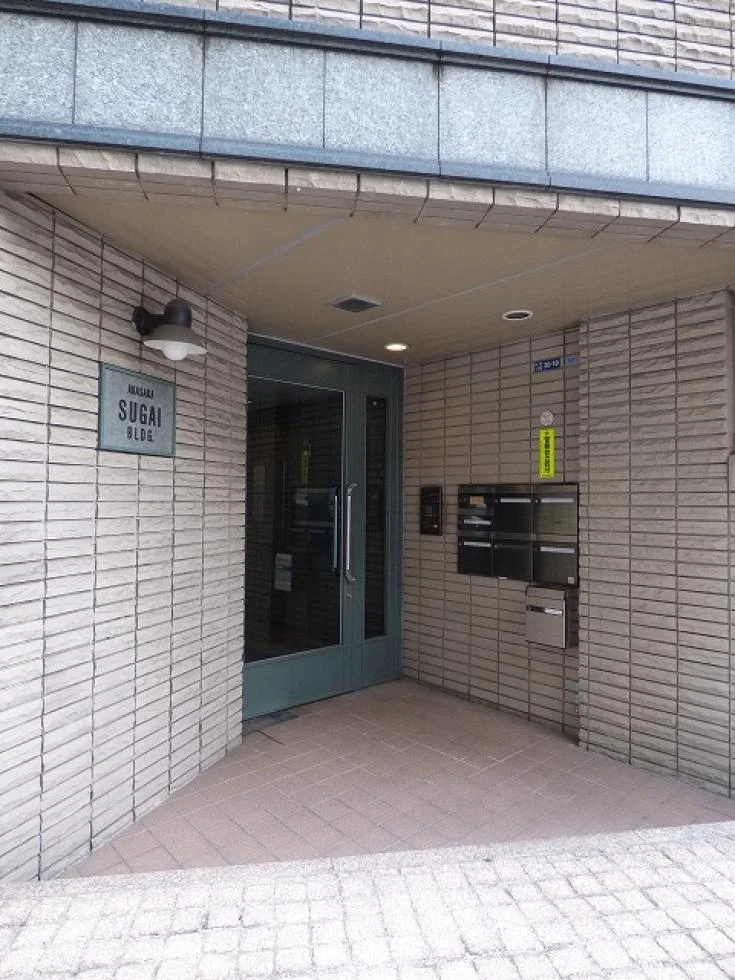 AKASAKA SUGAI BLDG. B1 ビルエントランス 3