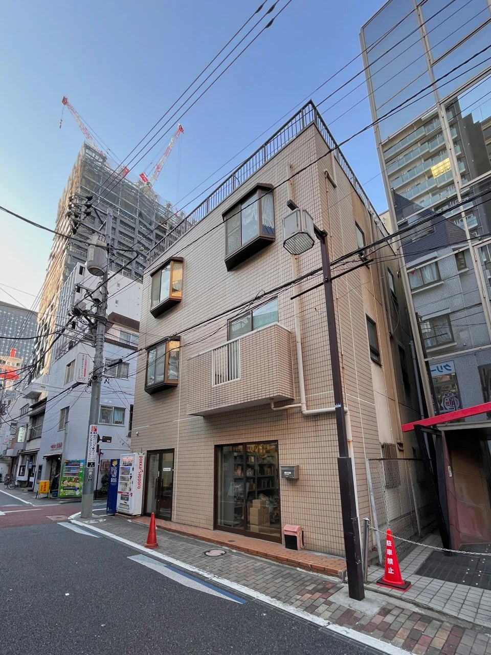 根岸ビル 2 外観 1