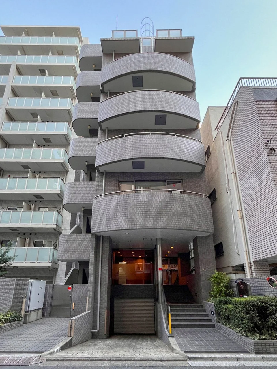 芝・米山ビル 3 外観 1