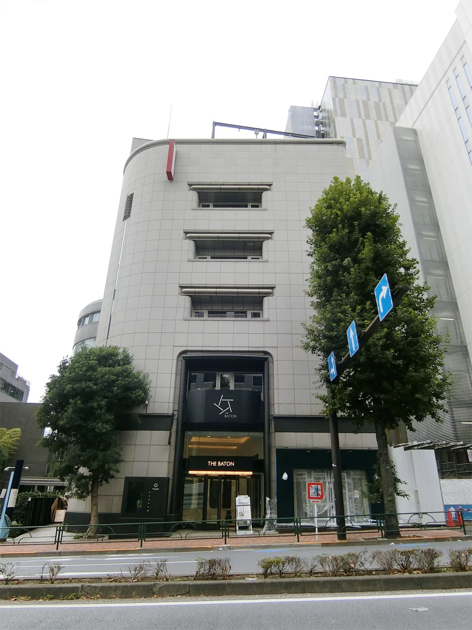 THE BATON Minami Aoyama(ザ・バトン南青山) B1 オフィスビル外観 2