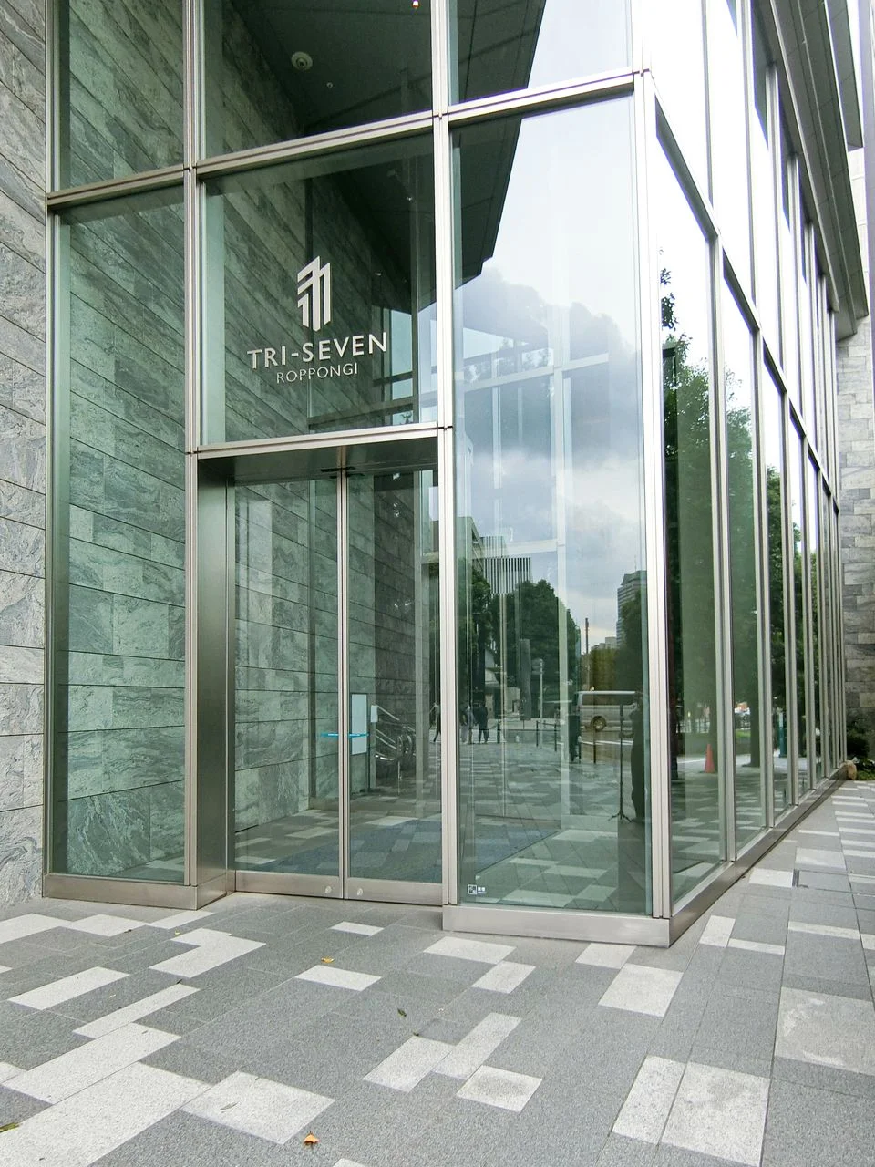 TRI-SEVEN ROPPONGI(TRI SEVEN ROPPONGI)(トライセブン ロッポンギ) 12 エントランス 4