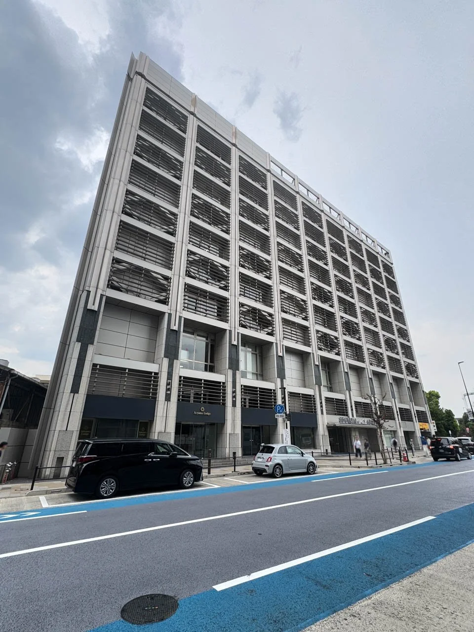 STADIUM PLACE AOYAMA(スタジアムプレイス青山) 5階・6階メゾネット オフィスビル外観 1
