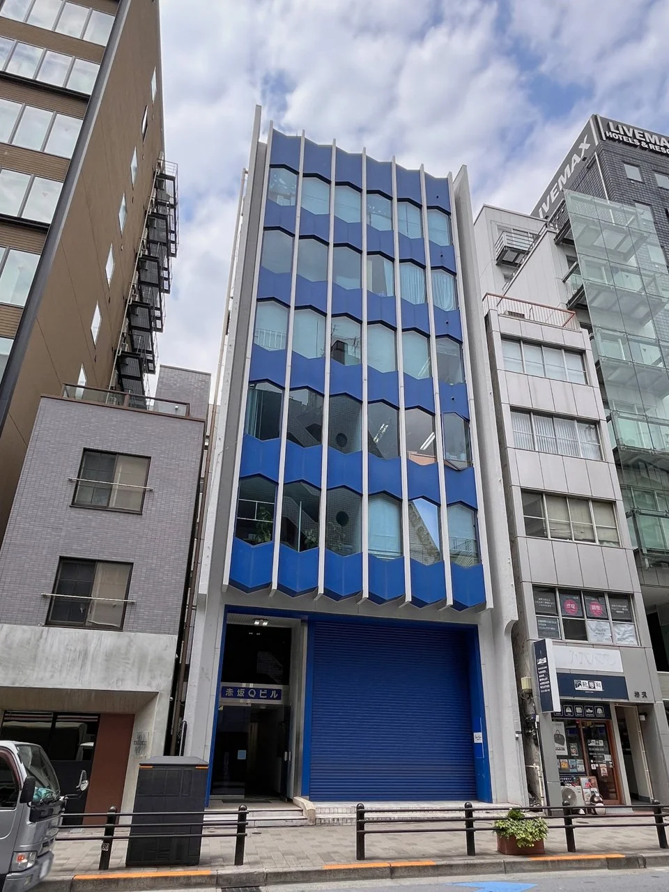 赤坂Qビル 5 オフィスビル外観 1