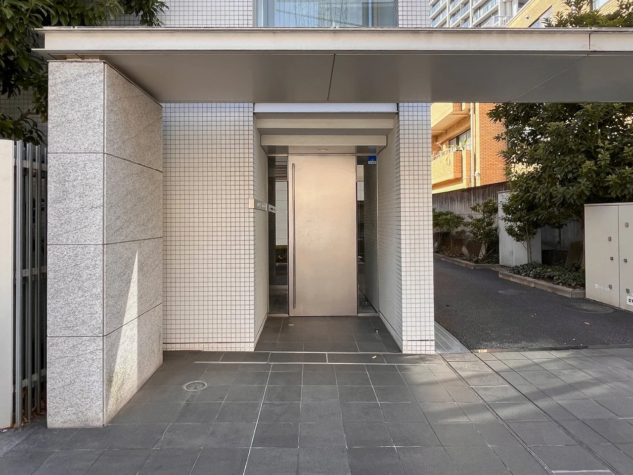 Brillia ist 西麻布霞町 1 エントランス 4