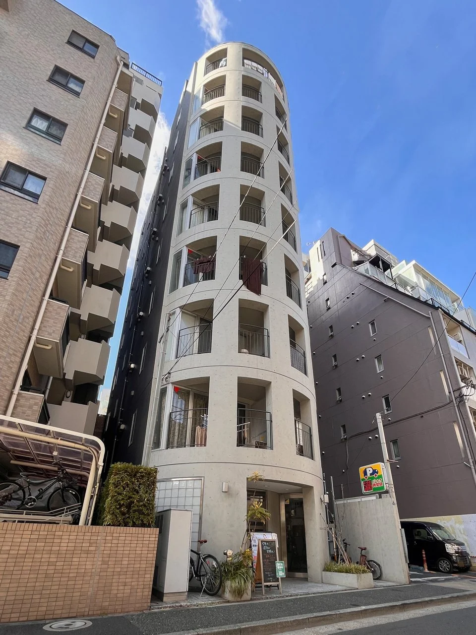 decimo AZABU 地上1階地下1階 外観 1