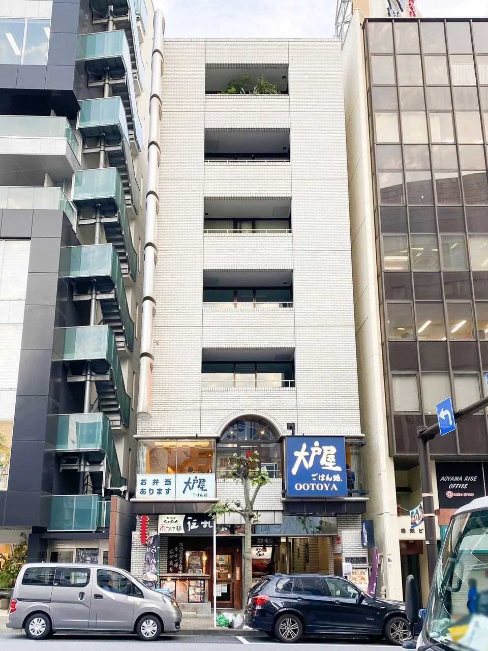 青山アイアイビル 4
