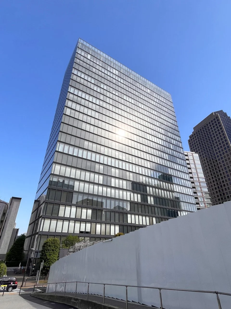 虎ノ門タワーズオフィス 8 オフィスビル外観 1