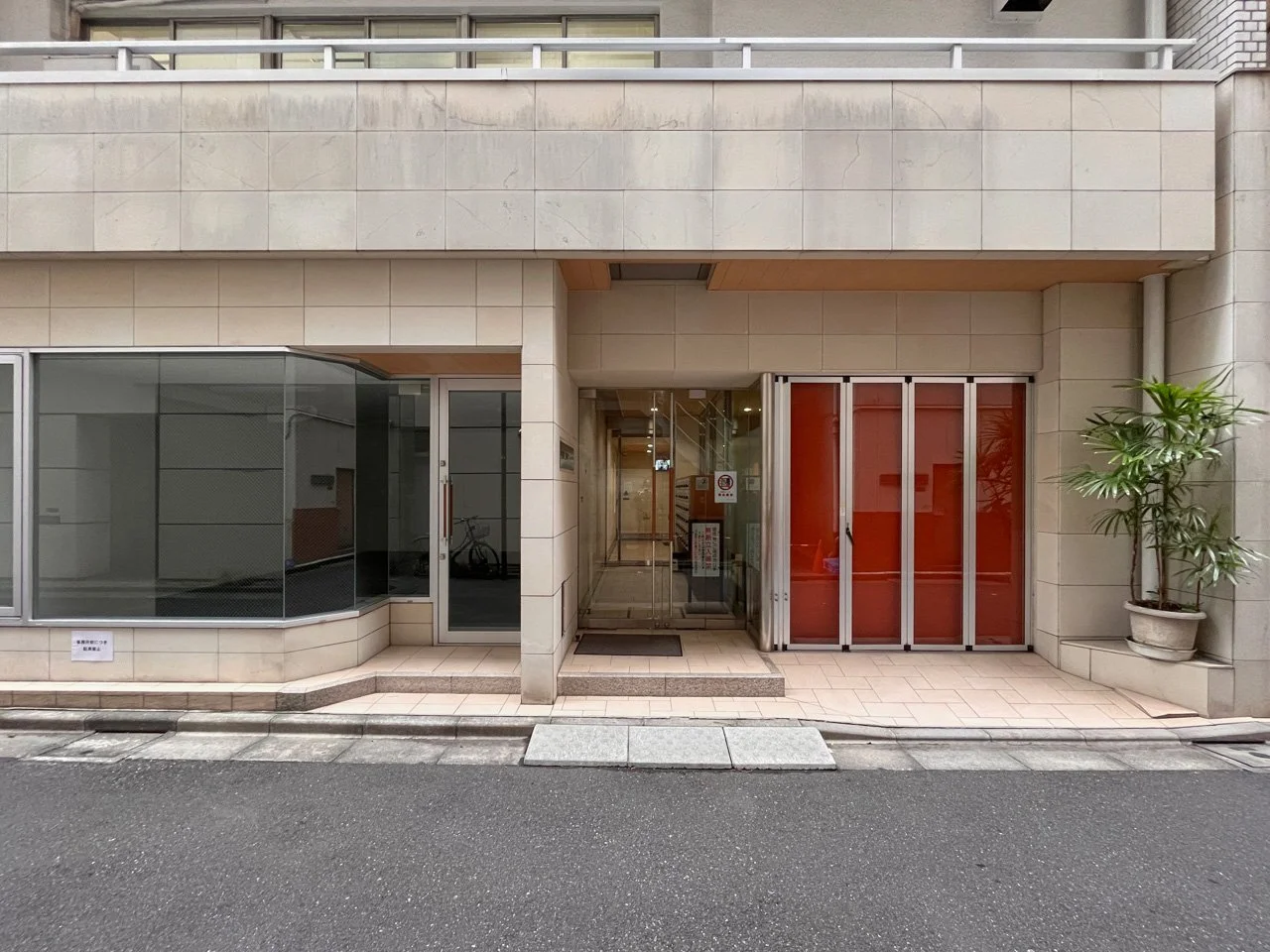 中銀第2新橋マンシオン 2 ビルエントランス 3