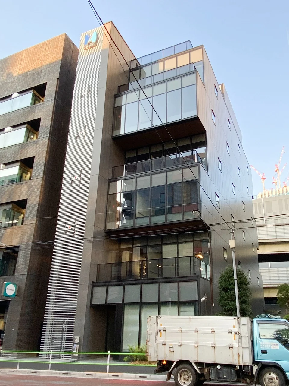 Bizflex麻布十番 1 オフィスビル外観 1