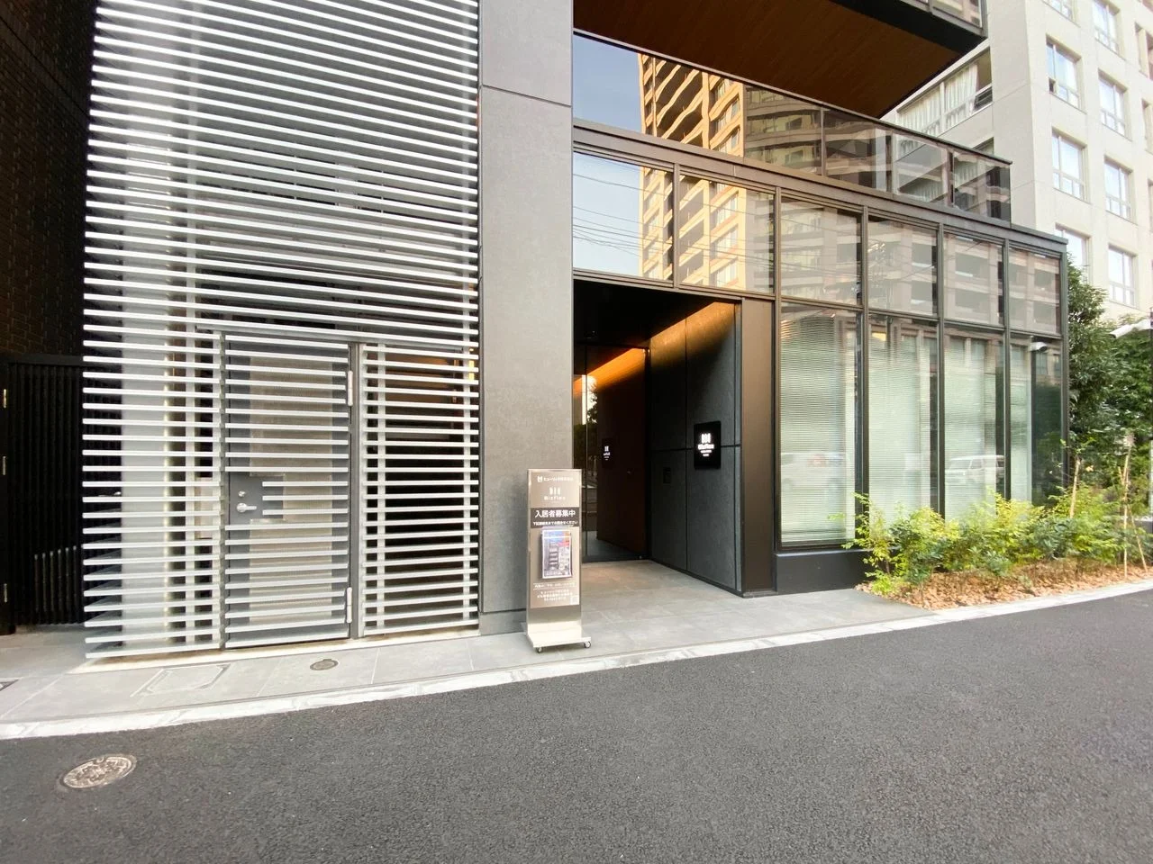 Bizflex麻布十番 1 ビルエントランス 4
