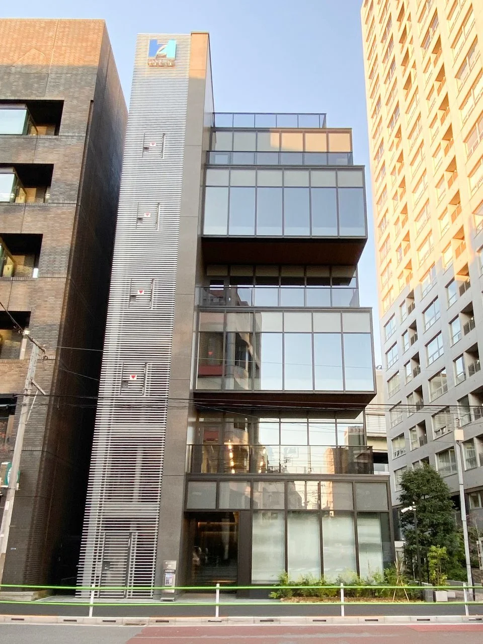 Bizflex麻布十番 1 オフィスビル外観 2