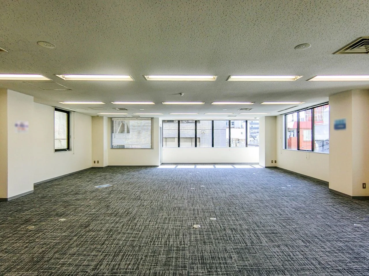 芝前川ビル 4 執務室 15