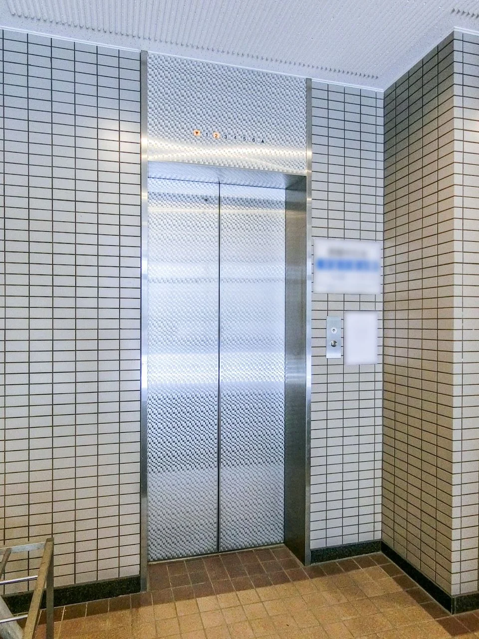 芝前川ビル 4 エレベーター 28
