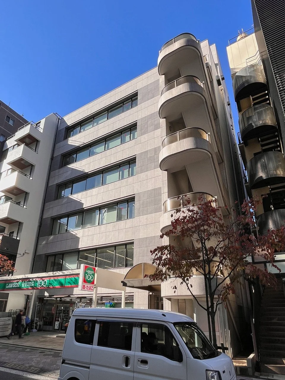 第4田町ビル(第四田町ビル) 2 オフィスビル外観 1