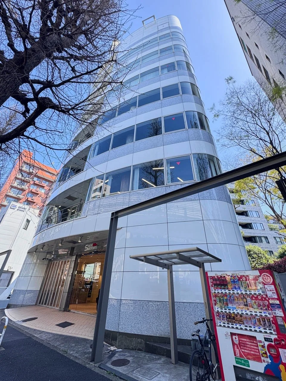 C-Cube南青山ビル 8 オフィスビル外観 3